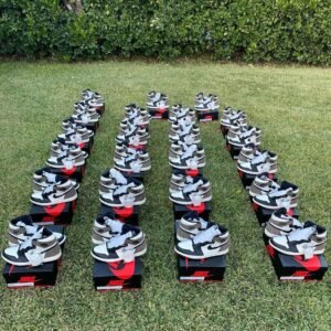 buy authentic nike shoes 300x300 1.jpg