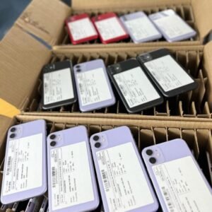 mixed iphone wholesale pallets2 300x300 1.jpeg