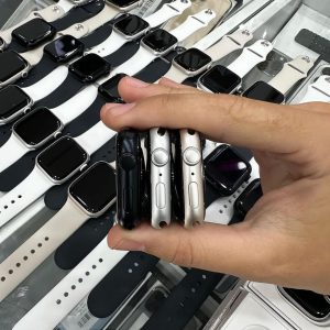 apple watch pallet liquidation pallets 300x300 1.jpg