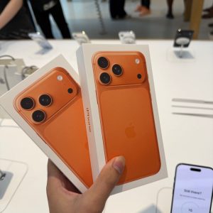 i want to by iphone 17 pro max 1758296578 13a48d91 progressive 300x300 1.jpg